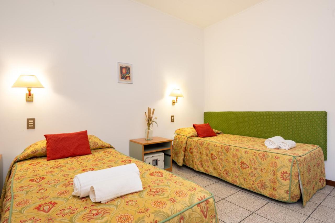 Camelia Rooms Venice Guesthouse Mestre Exterior photo