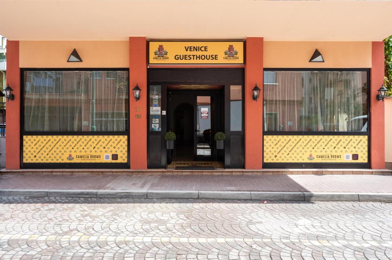 Camelia Rooms Venice Guesthouse Mestre Exterior photo