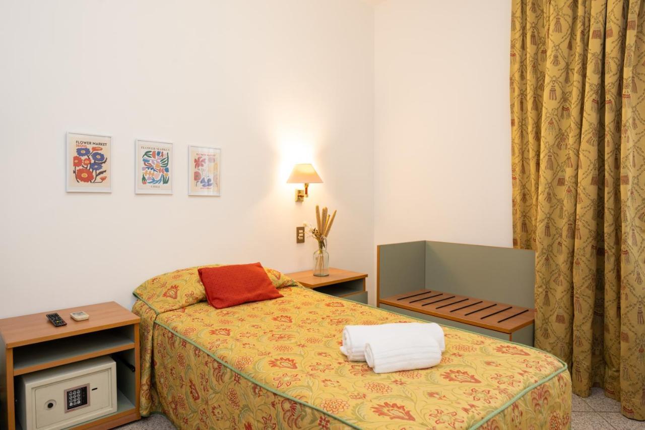 Camelia Rooms Venice Guesthouse Mestre Exterior photo