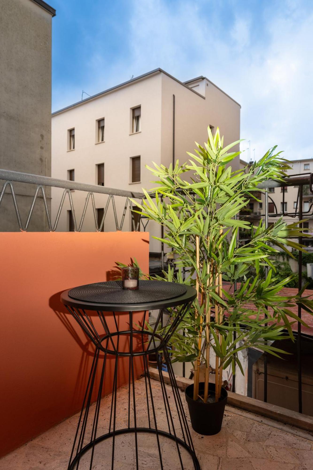 Camelia Rooms Venice Guesthouse Mestre Exterior photo